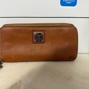 Dooney & Bourke Tan Leather Clutch